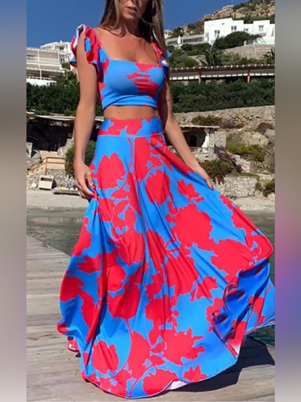 Women’s  2 piece Floral Print Crop Top & Maxi Size Small